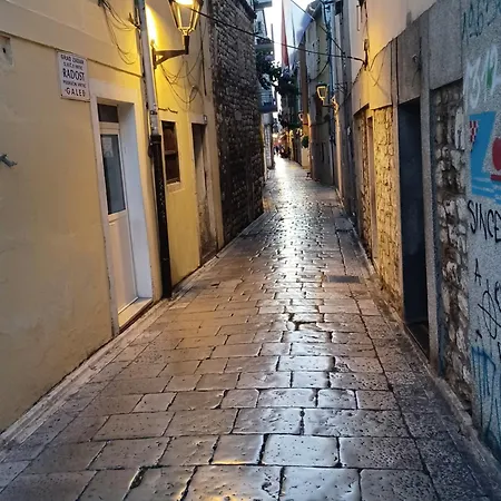 Nena Center Apartmán *