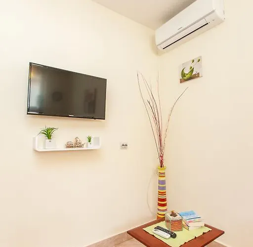 Nena City Center Apartment *